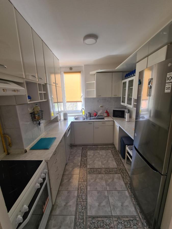 Walnut Apartment - Private Garage Sarajevo Ngoại thất bức ảnh