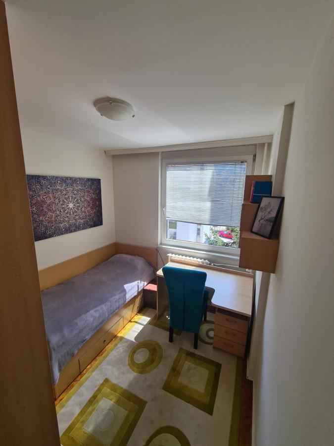 Walnut Apartment - Private Garage Sarajevo Ngoại thất bức ảnh